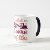 Mug Magic Funny Office Coffee Quotes Verwandlungstasse (VorderseiteRechts)