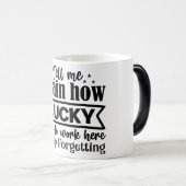 Mug Magic Funny Office Coffee Quotes Verwandlungstasse (VorderseiteRechts)