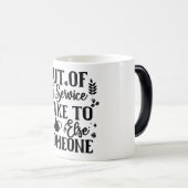 Mug Magic Funny Office Coffee Quotes Verwandlungstasse (VorderseiteRechts)