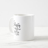 Mug - Mama Needs Coffee Koffiemok Kaffeetasse (Vorderseite Links)