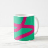 Mug – Pink Lines on Green Kaffeetasse (VorderseiteRechts)