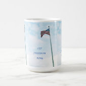 Mug with American Flag Kaffeetasse (Mittel)