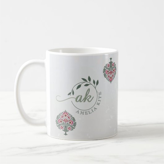 Mughal floral Circular Monogram Bevorzugung Tasse  (Links)