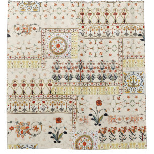Mughal Floral Paisley: Ethnic Digital Elegance. Duschvorhang