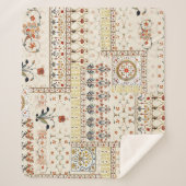 Mughal Floral Paisley: Ethnic Digital Elegance. Sherpadecke (Vorderseite)