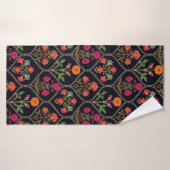 mughal motif Kani Look ornament pattern multi colo Badehandtuch (Badehandtuch)