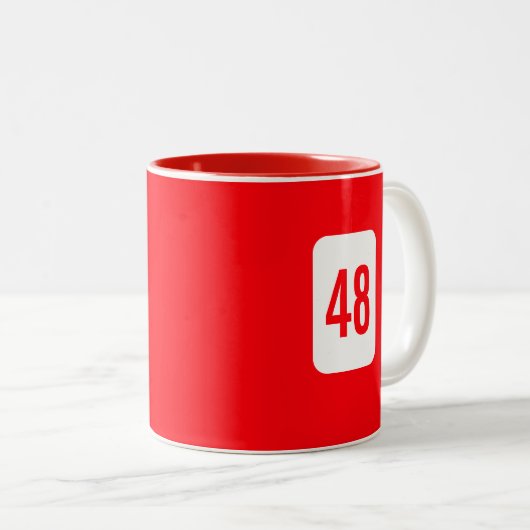 Mugs 4 All. Bold. Bright. Beautifully Minimal. Zweifarbige Tasse (VorderseiteRechts)