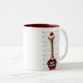 Mugshot Guilty Giraffe Funny Christmas Zweifarbige Tasse (VorderseiteRechts)