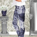 Mulberry Blue Lila Botanical Floral Toile No.1 Leggings<br><div class="desc">Ein lila und weißes,  überdimensioniertes Muster,  das digitalisiert und farblich getönt wurde,  um das zu schaffen,  was Sie sehen.</div>