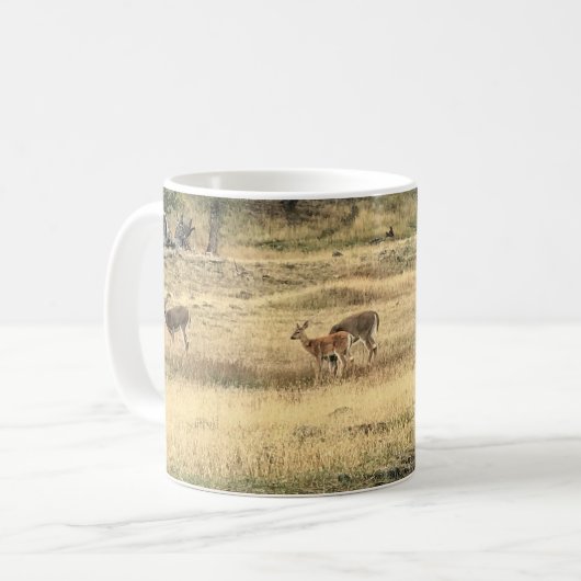 Mule Deer in a Field, Joseph, Oregon Kaffeetasse (Vorderseite Links)