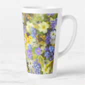 MULITCOLORED FLORAL HINTERGRUNDPATTER MILCHTASSE (Rechts)