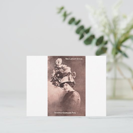 Müllfrau, Königin der Mode Postkarte (Stehend Vorderseite)