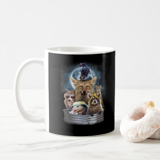 Mülltiere, die im Moon Funny Team herumhacken Kaffeetasse (Mit Donut)