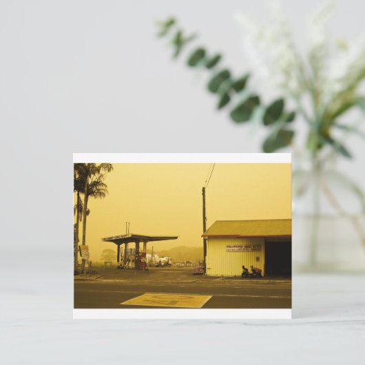 Mullumbimby Dust Storm Postkarte (Stehend Vorderseite)