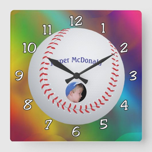 Multi-Farb-Background-Foto im Baseball personalisi Quadratische Wanduhr (Vorderseite)