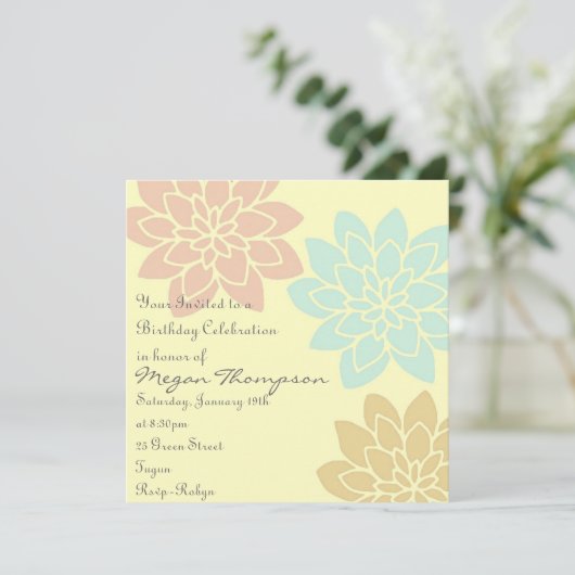 Multi Farbblumengeburtstags-Einladung Einladung (Stehend Vorderseite)