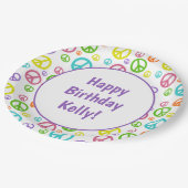 Multi Farbfriedenszeichen Pappteller (Schrägansicht)