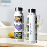 Multi-Foto Collage Beste Oma je personalisiert Trinkflasche<br><div class="desc">Fügen Sie 8 Fotos hinzu und erstellen Sie eine niedliche,  maßgeschneiderte Wasserflasche mit einem trendigen lila Herz und schicken Skript für Ihre Oma.            Einfach mit Ihren benutzerdefinierten quadratischen Bildern,  Texten und Signaturen personalisieren. Es kann ein nettes,  nachdenkliches Geschenk für Großeltern,  Muttertag,  Geburtstag,  Familienjubiläum,  Weihnachten oder andere Gelegenheiten sein.</div>