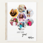 Multi Foto Collage NUR WENN SIE Personalisierten N Planer<br><div class="desc">Multi Foto Collage JUST BEE YOU Personalisiert Name Planner bietet eine Foto Collage Ihrer Lieblings-Fotos in Hexagon-Form. Personalisiert mit Ihrem Namen und dem Text "Just BEE you!" in modernem weißem Schriftsatz. Perfekt zum Geburtstag, Weihnachten, Muttertag, Vatertag, Großeltern, Bruder, Schwester, bester Freund und vieles mehr. FOTO TIPP: Zentrieren Sie Ihre Fotos...</div>