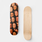 Multi-Mona in Orange Skateboard (Vorderseite)