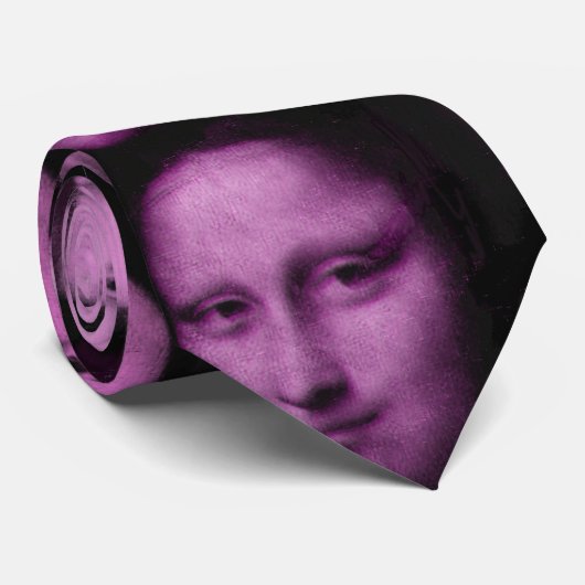 Multi-Mona in Rosa Krawatte (Gerollt)