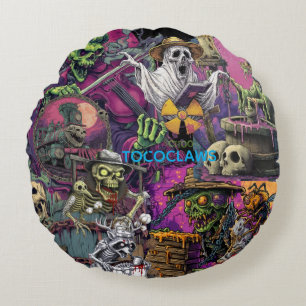Multi-Panel Zombie Samurai & Chained Barrel Horror Rundes Kissen