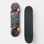 Multi-Panel Zombie Samurai & Chained Barrel Horror Skateboard (Vorne)