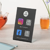 Multi QR Code Business Social Media Sign Sockelschild (In SItu)