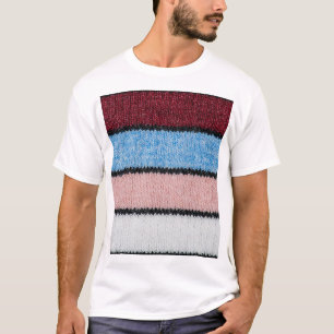 Multicfarbene Stripwolle: Stoffgewebe. T-Shirt