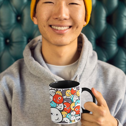 Multicolor Doodle Monster Faces Tasse