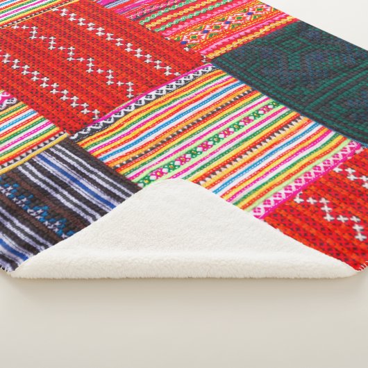 Multicolor Patchwork: Asian Style Quilt. Sherpadecke (3/4)