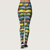 Multicolor Race Cars auf schwarz Leggings (Rückseite)