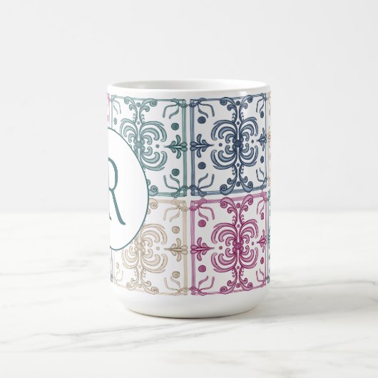 Multicolor Tiles w/ Initial Kaffeetasse (Mittel)