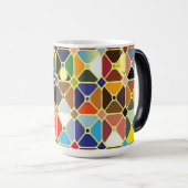 Multicolore geometrische Muster mit Achteckform Verwandlungstasse (VorderseiteRechts)