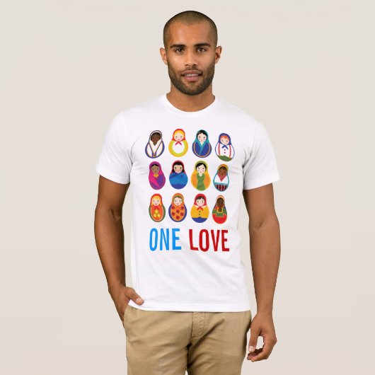 Multikulturelle Verschachtelungs-Puppen ein T-Shirt (Vorne ganz)