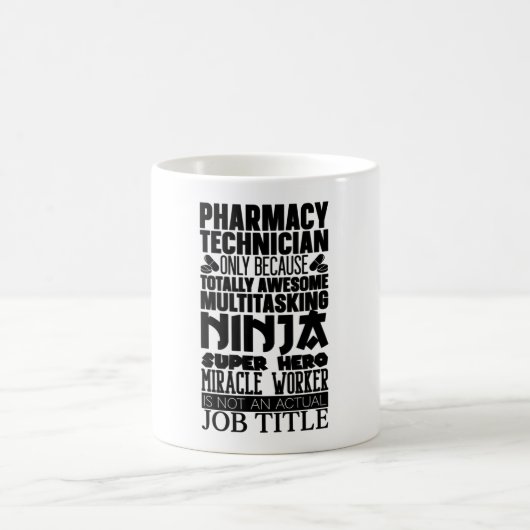 Multitasking Ninja Hero Pharmacy Tech Kaffeetasse (Mittel)