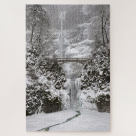Multnomah-Fälle mit Winterschnee und Eis Puzzle