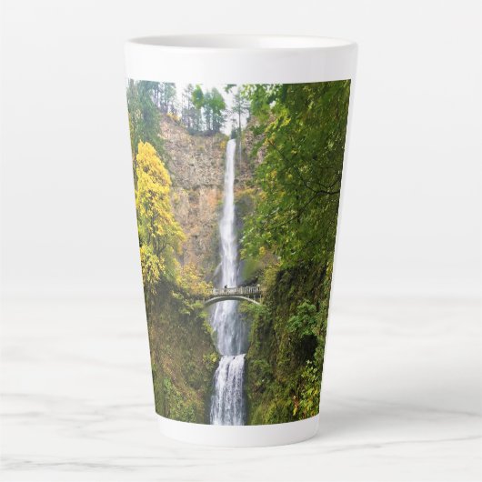 Multnomah Falls, Columbia River Gorge, Oregon Milchtasse (Vorderseite)