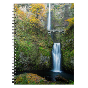 Multnomah Falls im Herbst in der Columbia Gorge Notizblock
