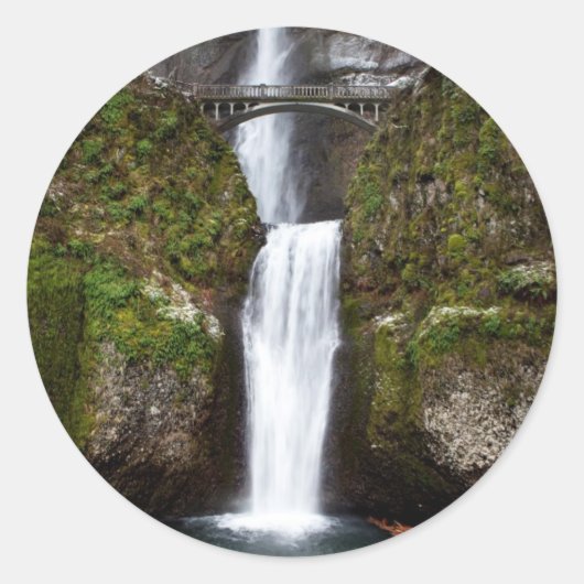 Multnomah Falls in der Columbia-Schlucht Runder Aufkleber (Vorderseite)