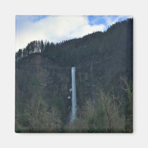 Multnomah Falls Magnet