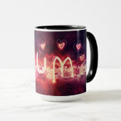 'Mum' digitale Kunst Tasse (VorderseiteRechts)