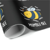 Mumble Bee Funny Insect Pun Dark BG Geschenkpapier (Rolleneckpunkt)