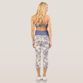 Mums Flower Overlay Lace 2  Capri Leggings (Rückseite)