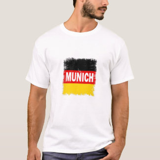 München - Deutschland mit deutscher Flagge T-Shirt