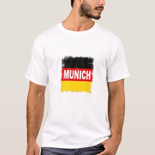 München - Deutschland mit deutscher Flagge T-Shirt (Vorderseite)