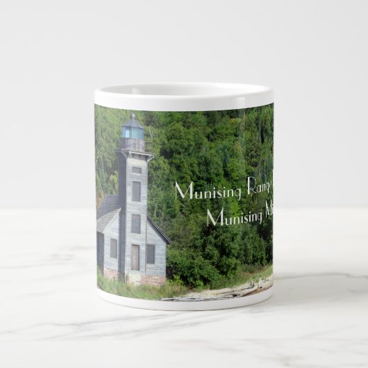 Munising Lighthouse Jumbo-Tasse (Vorderseite)