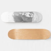 Mural Art Plaster Statue Frau Sketch Skateboard (Horizontal)