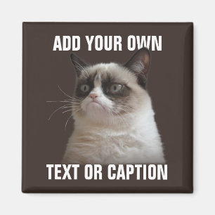 Mürrische Katze - addieren Sie Ihren eigenen Text Magnet