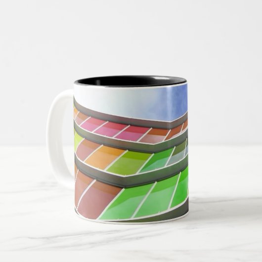 musac Tasse 2 (Vorderseite Links)